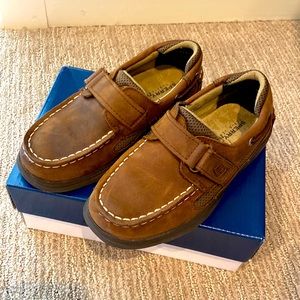 Sperry boys boat shoes